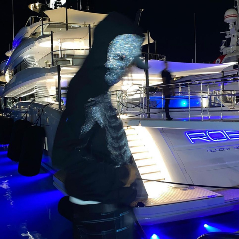 Full Zip Hoodie Glisten Rhines - огляд і ціна Winter Clothing Website